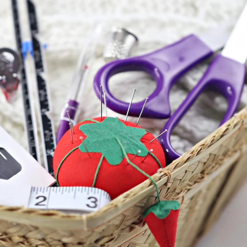 Deals ⭐ 12 Pack: Start-to-Sew Kit by Loops & Threads™ ⭐ 5 Deals ⭐ 12 Pack: Start-to-Sew Kit by Loops & Threads™ ⭐ - Image 3