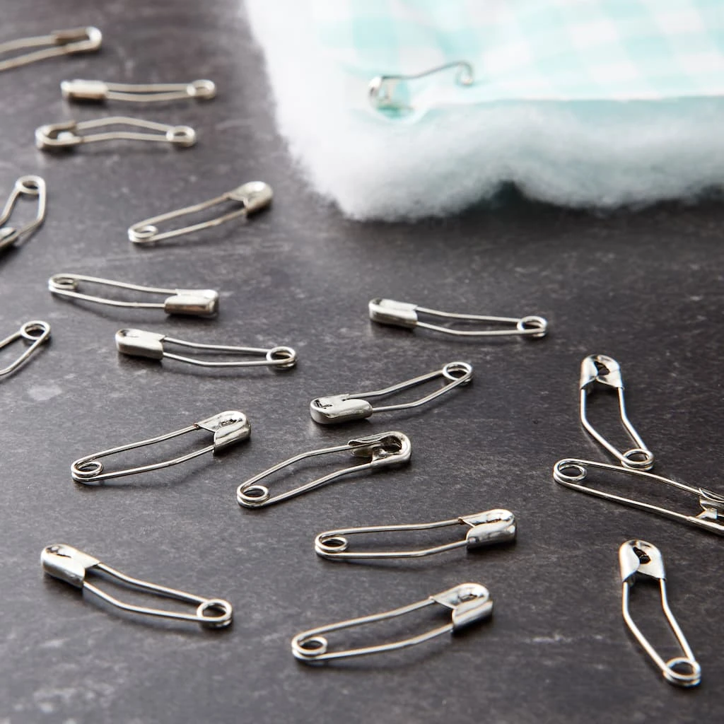 Hot Sale π Loops & Threads™ Curved Safety Pins, 1 1/16" π 4 Hot Sale π Loops & Threads™ Curved Safety Pins, 1 1/16" π - Image 2