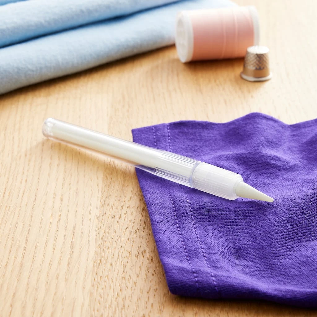 Best deal π Loops & Threads™ Soapstone Fabric Marker π 5 Best deal π Loops & Threads™ Soapstone Fabric Marker π - Image 3