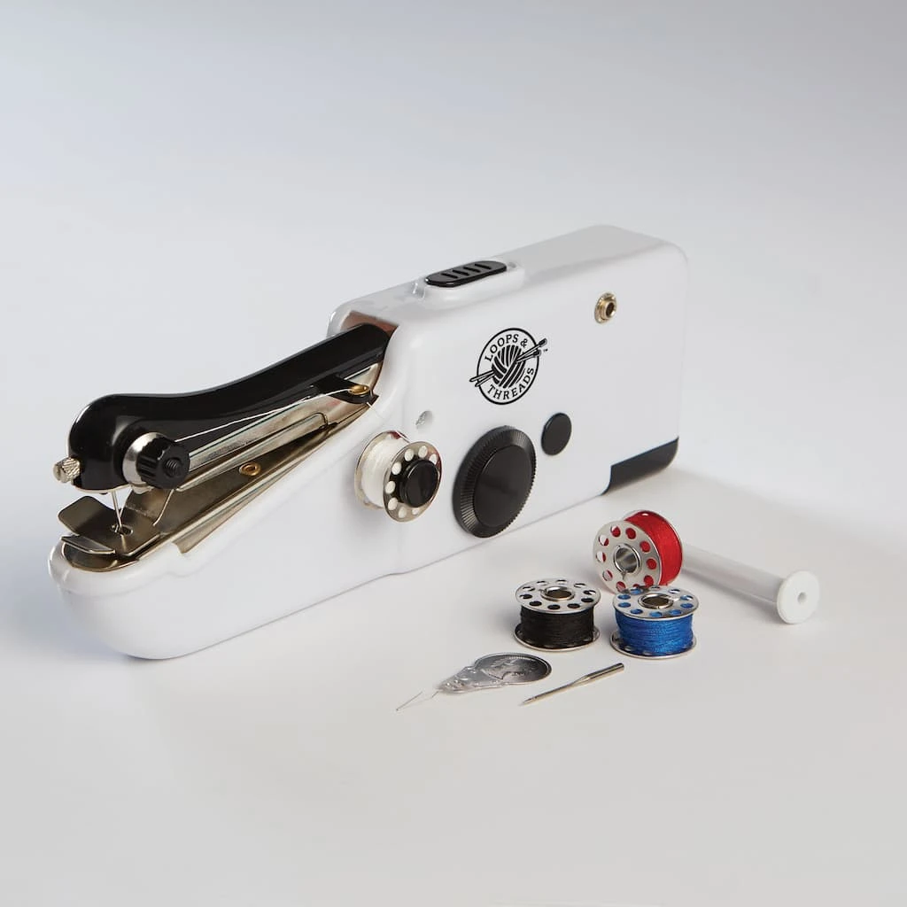 Discount 🥰 Handheld Sewing Machine by Loops & Threads® ✔️ 6 Discount 🥰 Handheld Sewing Machine by Loops & Threads® ✔️ - Image 4