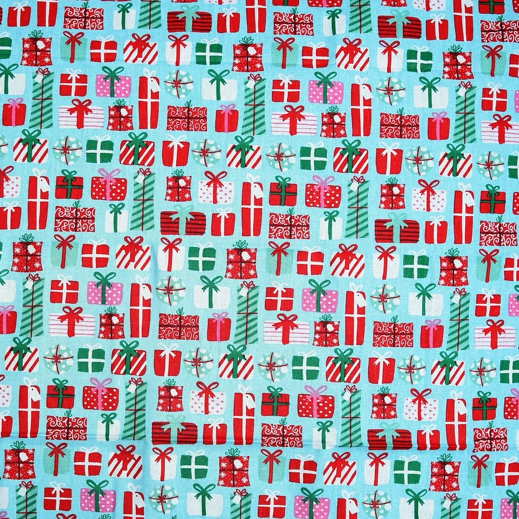 Outlet 𧨠Presents Cotton Fabric by Loops & Threads® β 4 Outlet 𧨠Presents Cotton Fabric by Loops & Threads® β - Image 2